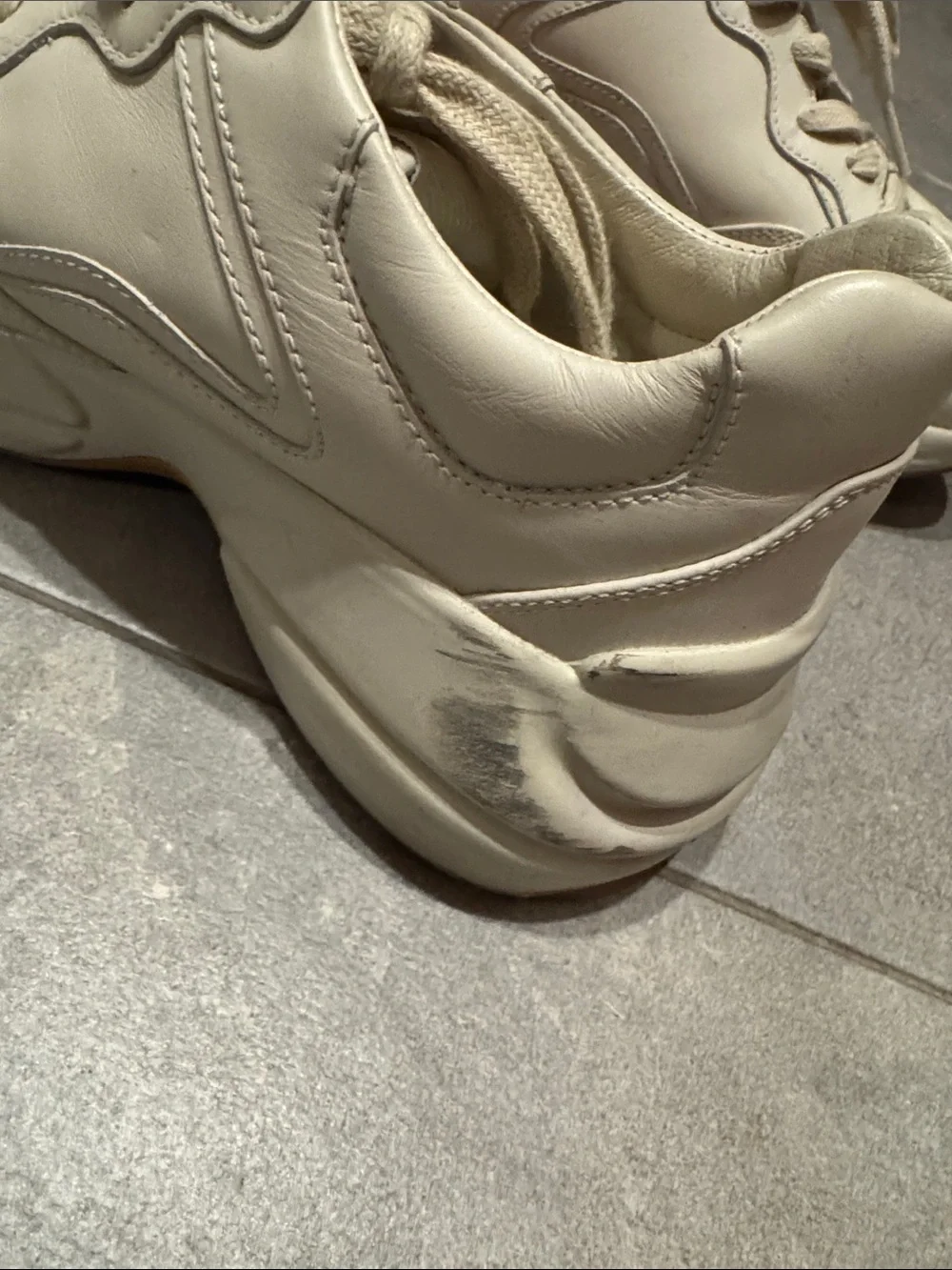 Gucci Rhyton Heart Chunky Sneakers size 36.5
